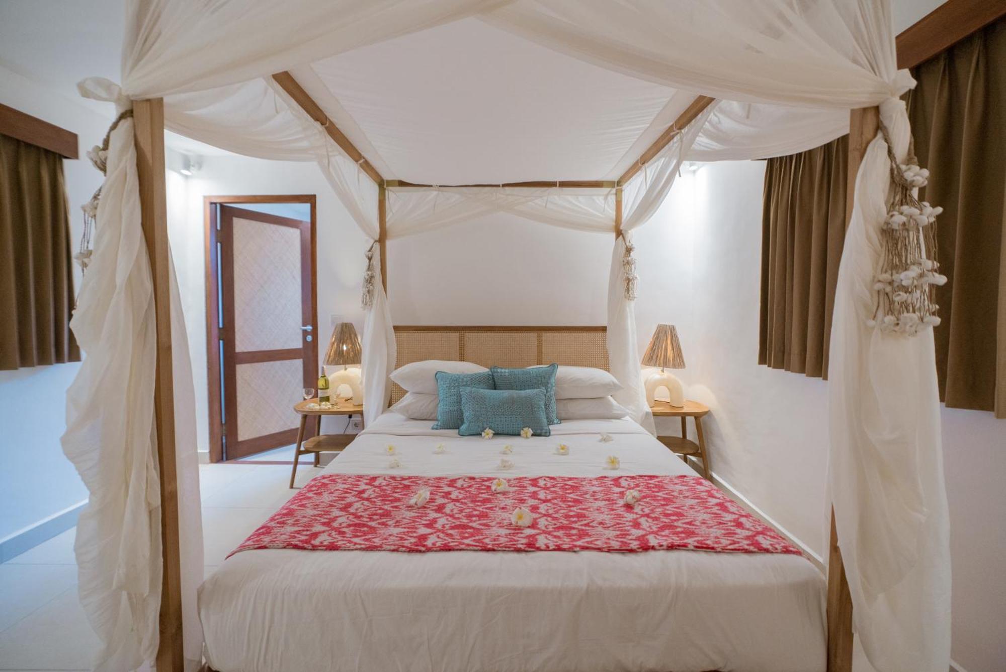 The Gili Beach Resort Gili Trawangan Dış mekan fotoğraf